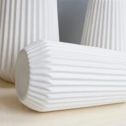Staunton And Henry Modern Ribbed White Ceramic Vase Home Accessories