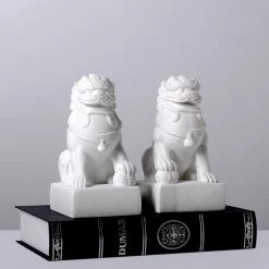 Staunton And Henry White Foo Dogs - Set Of 2
