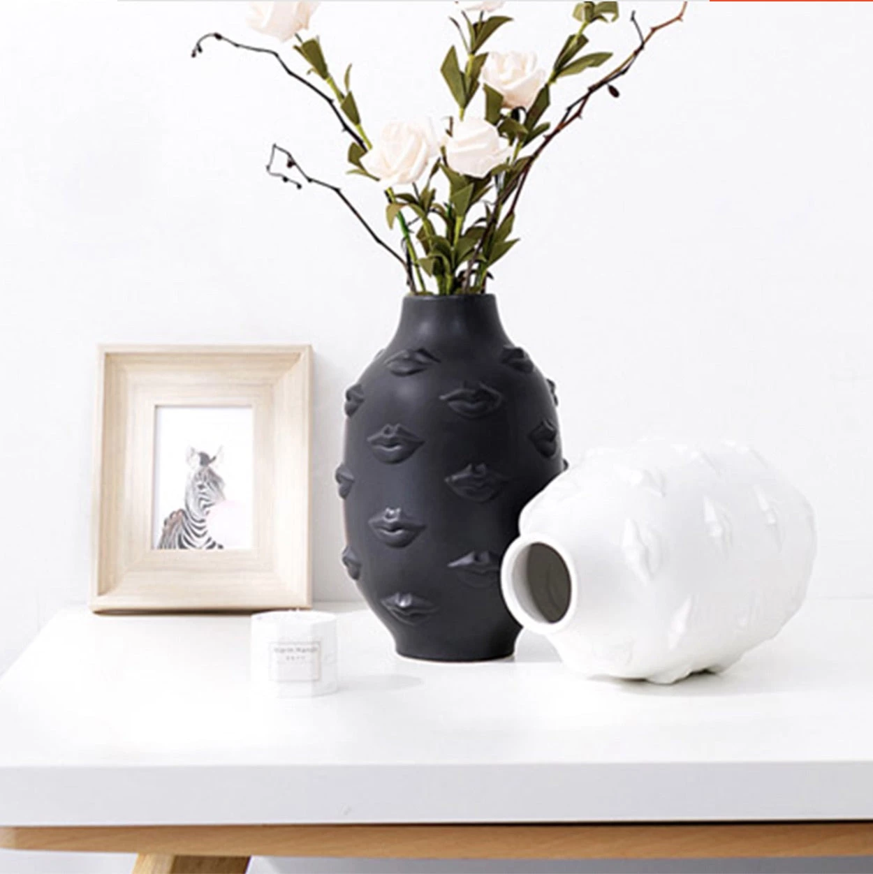 Staunton And Henry The Lips Vase Home Accessories 1 Staunton And Henry The Lips Vase Home Accessories