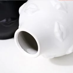 Staunton And Henry The Lips Vase Home Accessories 13 Staunton And Henry The Lips Vase Home Accessories