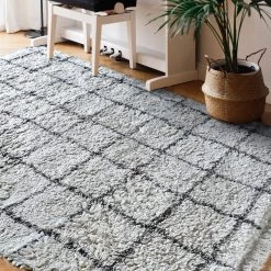 Staunton And Henry Amelie Nordic White And Black Rug Rugs