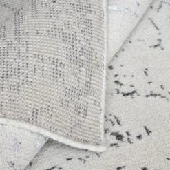 Staunton And Henry Shilka Cream And Grey Area Rug