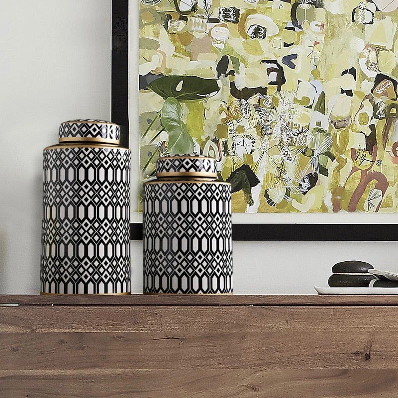 Staunton And Henry Home Accessories Round Black And White Urn Vase 1 Staunton And Henry Home Accessories Round Black And White Urn Vase