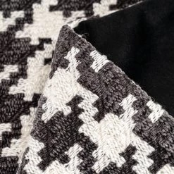 Staunton And Henry Home Accessories Hounds Tooth Pattern Throw Cushion