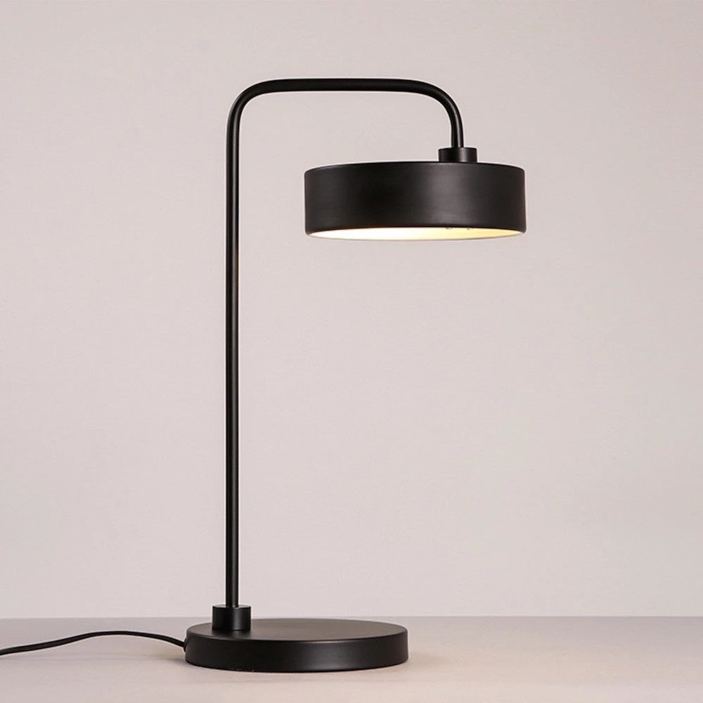 Staunton And Henry Lighting Modern Minimalist Desk Lamp 2 Staunton And Henry Lighting Modern Minimalist Desk Lamp