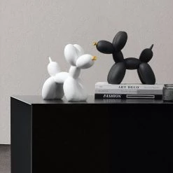 Staunton And Henry Balloon Dog Sculpture