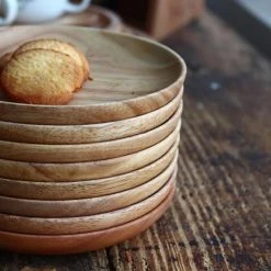 Staunton And Henry Natural Wood Plate Kitchen