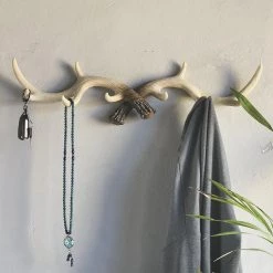 Staunton And Henry Wall Decor Antler Wall Hooks