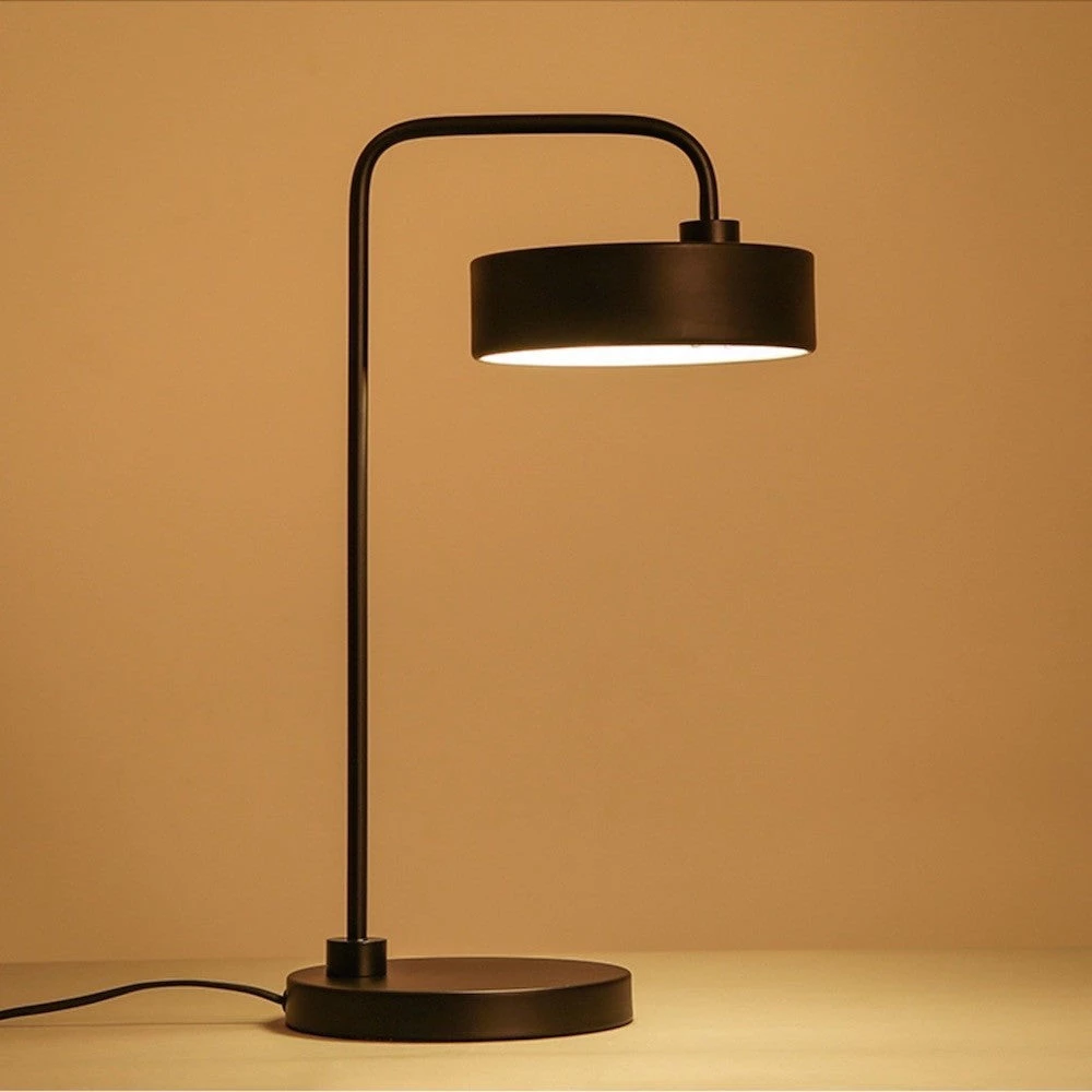 Staunton And Henry Lighting Modern Minimalist Desk Lamp 5 Staunton And Henry Lighting Modern Minimalist Desk Lamp